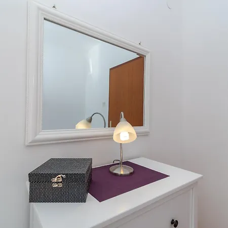 Duje Apartman Trogir